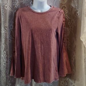 She+Sky raspberry brushed ruched bell‎ sleeve size S top